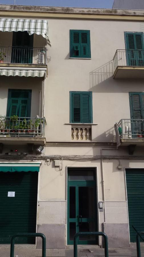 Bari, Puglia. Centrale E Facile Da Raggiungere !! Екстериор снимка